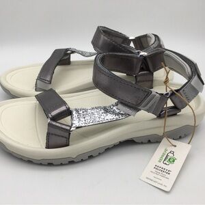 Teva Hurricane Silver XLT2 Christian Cowan Sandals Women’s Size 7 US